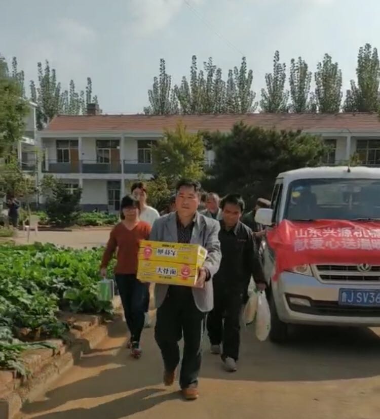山東興源機(jī)械有限公司|起重機(jī)|行車|山東興源機(jī)械|單梁起重機(jī)|電動(dòng)葫蘆|起重配件|www.tlzyzs.cn|xyqzj|xyqzj.com|興源起重機(jī)|興源|起重機(jī)行車|起重設(shè)備|起重機(jī)械